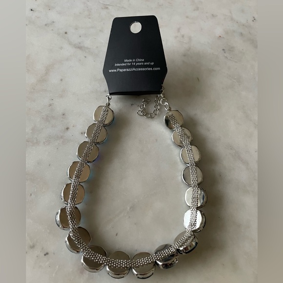 NWT- Paparazzi - blue jeweled necklace and earrings set - Picture 4 of 5